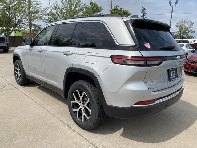 new 2024 Jeep Grand Cherokee car, priced at $47,681