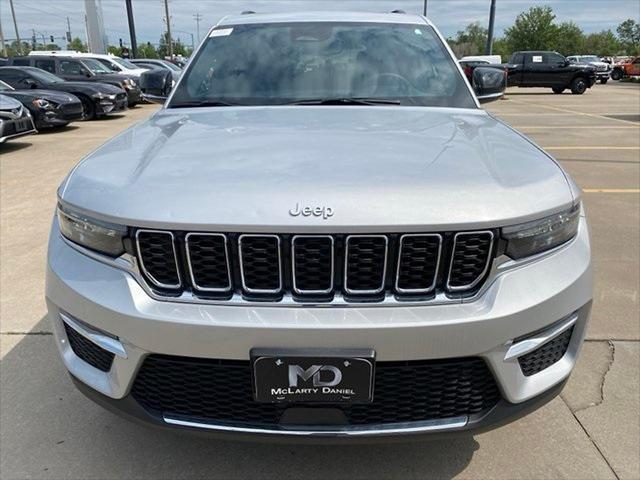 new 2024 Jeep Grand Cherokee car, priced at $47,681