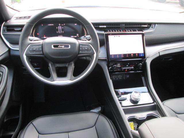 new 2024 Jeep Grand Cherokee car, priced at $45,005