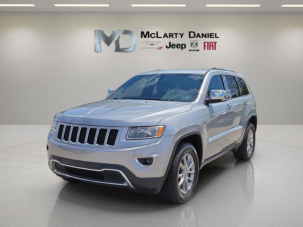 used 2016 Jeep Grand Cherokee car, priced at $15,900