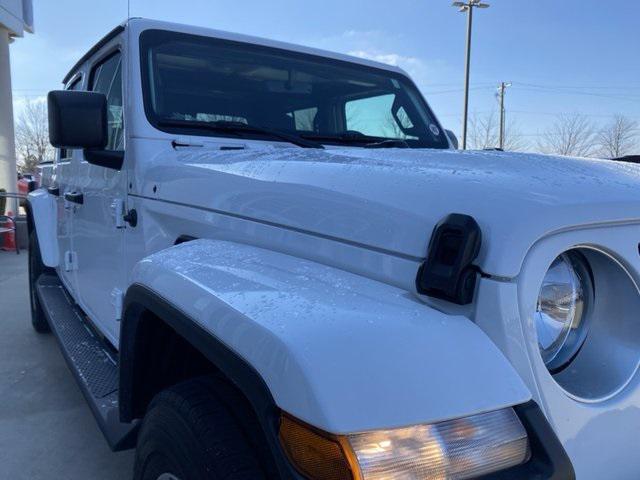 used 2022 Jeep Gladiator car, priced at $32,470