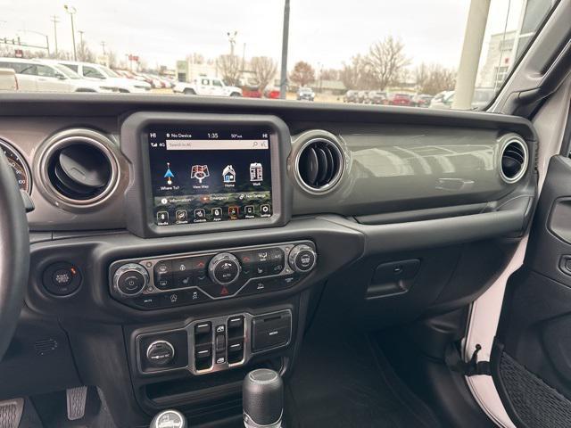 used 2022 Jeep Gladiator car, priced at $36,500