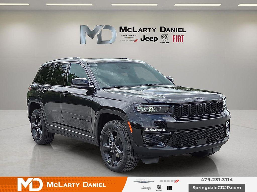 new 2025 Jeep Grand Cherokee car, priced at $49,627