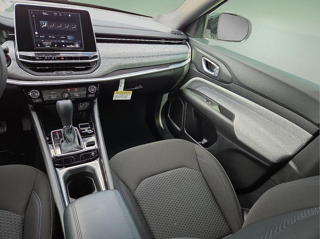 new 2025 Jeep Compass car, priced at $24,381