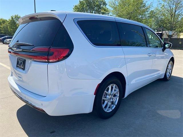 used 2023 Chrysler Pacifica car, priced at $22,915