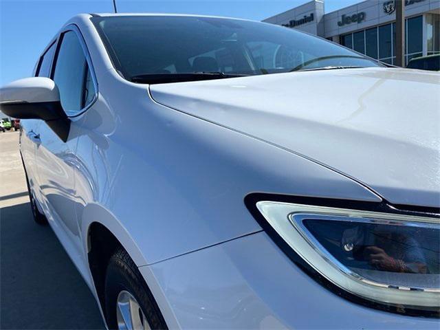 used 2023 Chrysler Pacifica car, priced at $22,915