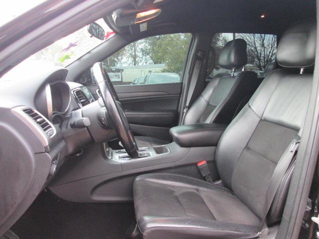 used 2021 Jeep Grand Cherokee car, priced at $23,400