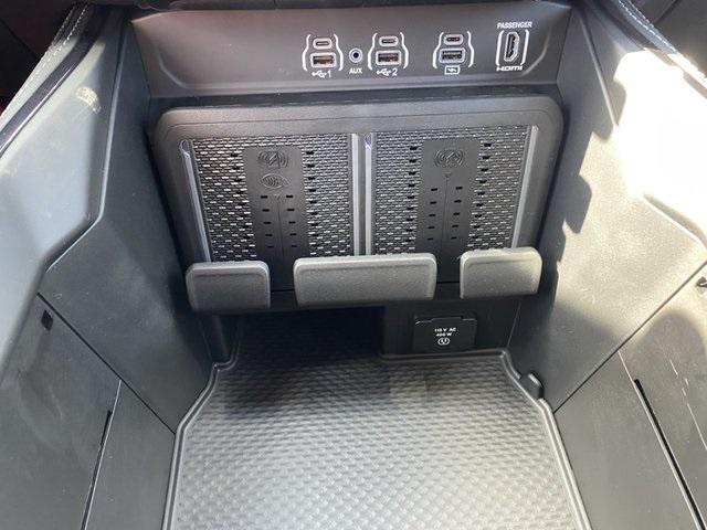 new 2025 Ram 1500 car, priced at $80,242