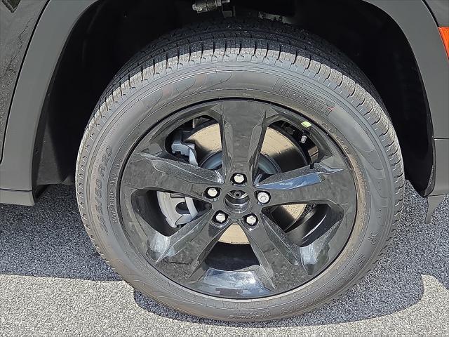 new 2025 Jeep Grand Cherokee L car, priced at $50,049
