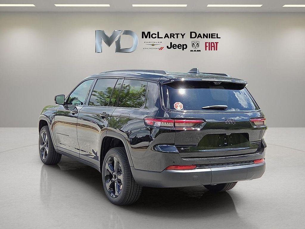 new 2025 Jeep Grand Cherokee L car, priced at $51,217