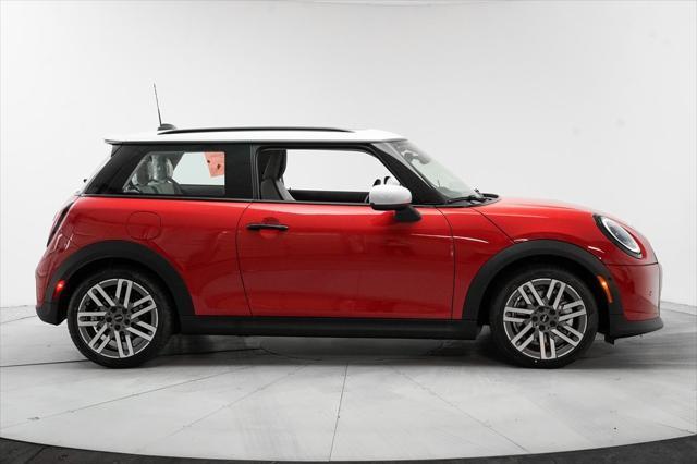 new 2025 MINI Hardtop car, priced at $36,695