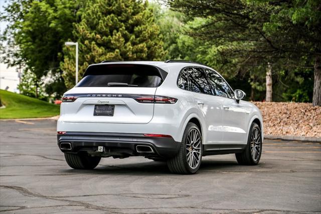 used 2021 Porsche Cayenne E-Hybrid car, priced at $54,995
