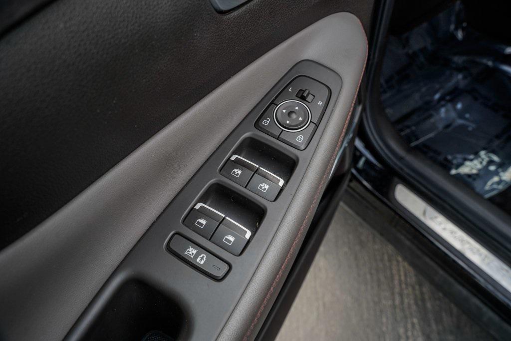 used 2020 Hyundai Santa Fe car, priced at $20,495