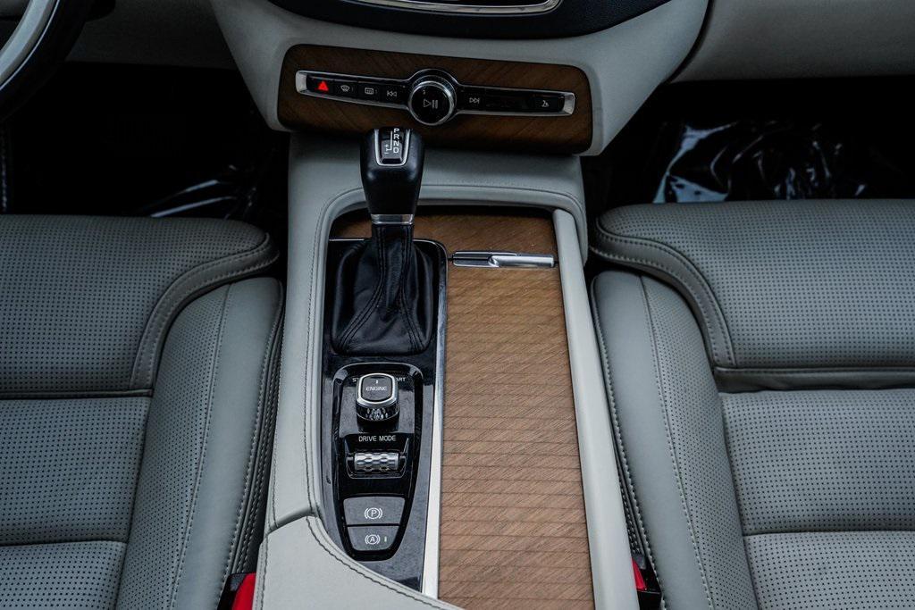 used 2017 Volvo XC90 car, priced at $16,495
