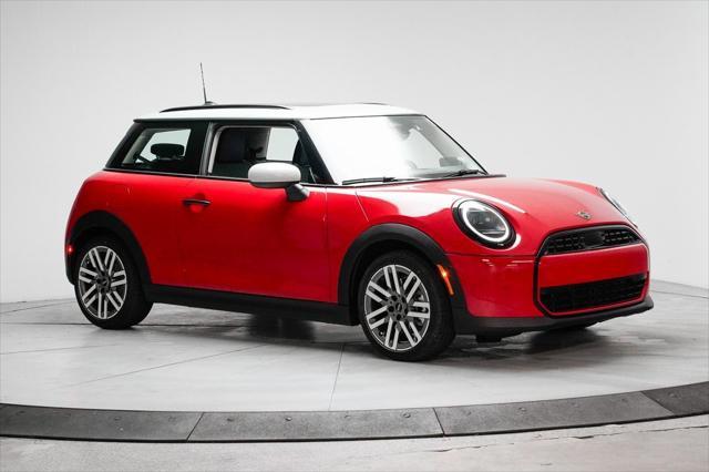 new 2025 MINI Hardtop car, priced at $33,530