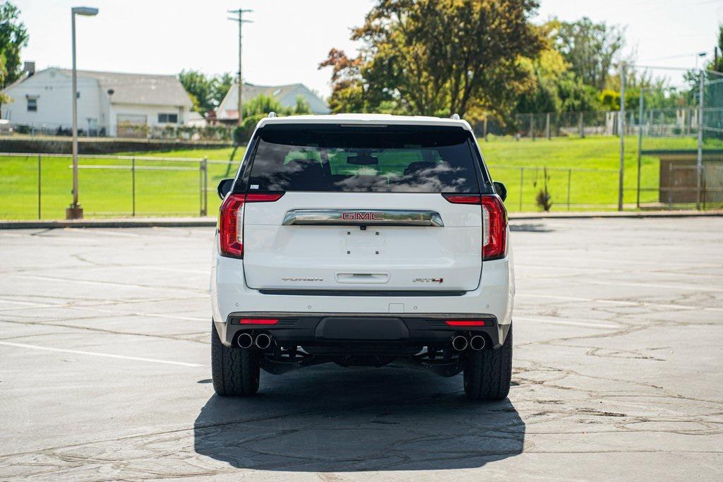 used 2022 GMC Yukon car, priced at $50,995