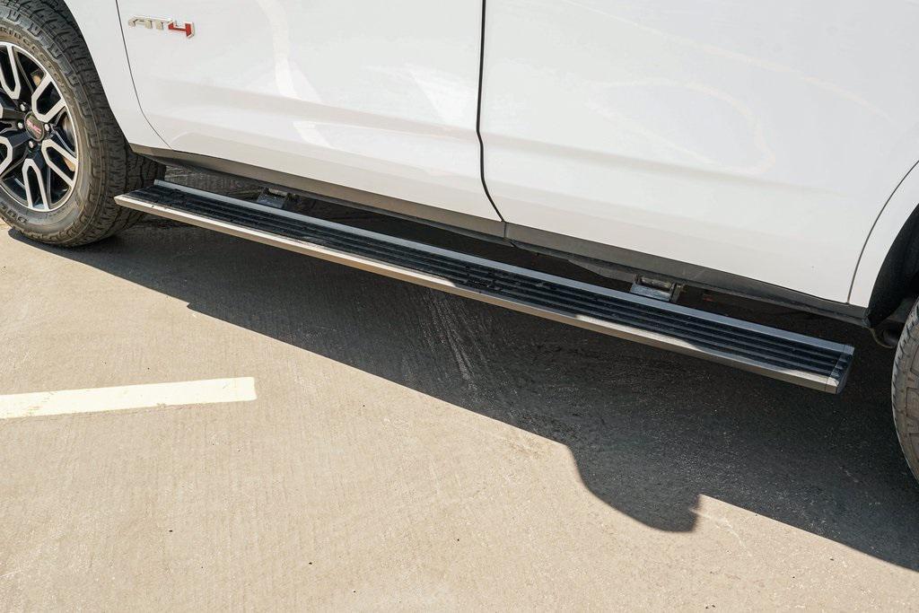 used 2022 GMC Yukon car, priced at $50,995