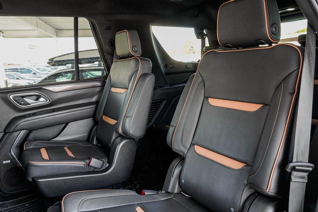 used 2022 GMC Yukon car, priced at $50,995