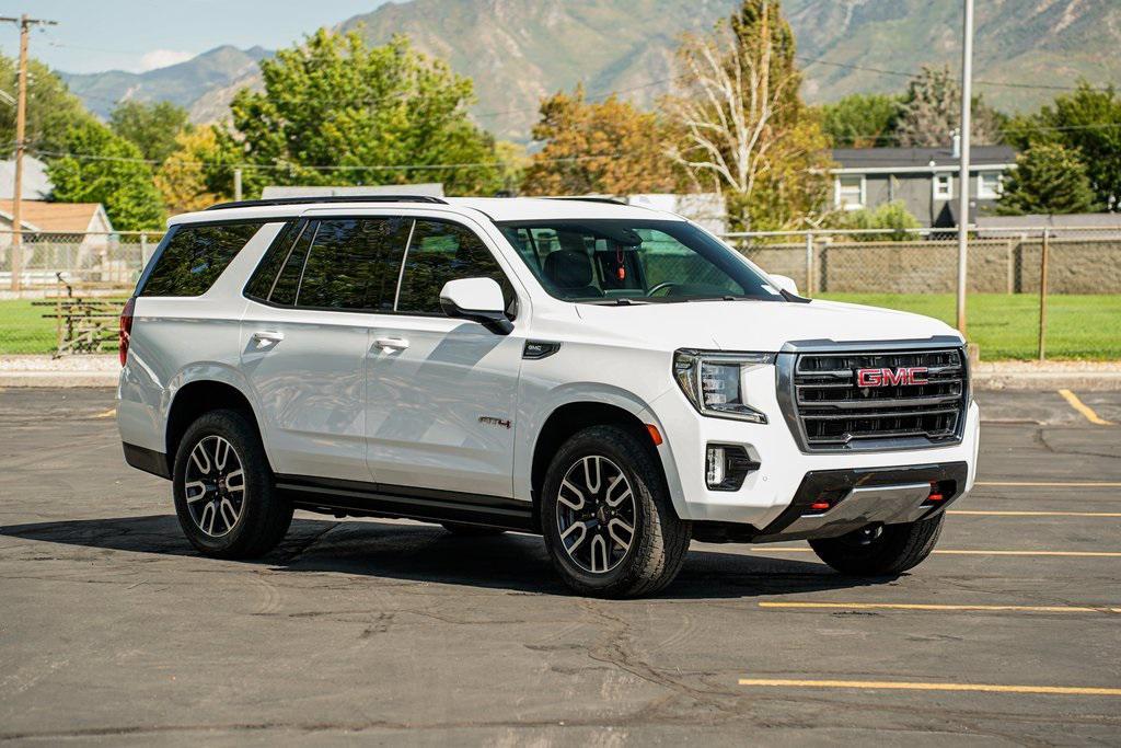 used 2022 GMC Yukon car, priced at $50,995
