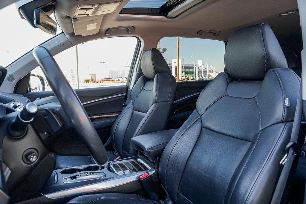 used 2018 Acura MDX car, priced at $21,495