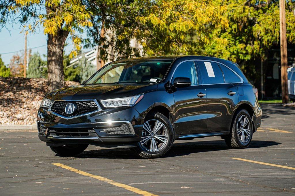 used 2018 Acura MDX car, priced at $21,495