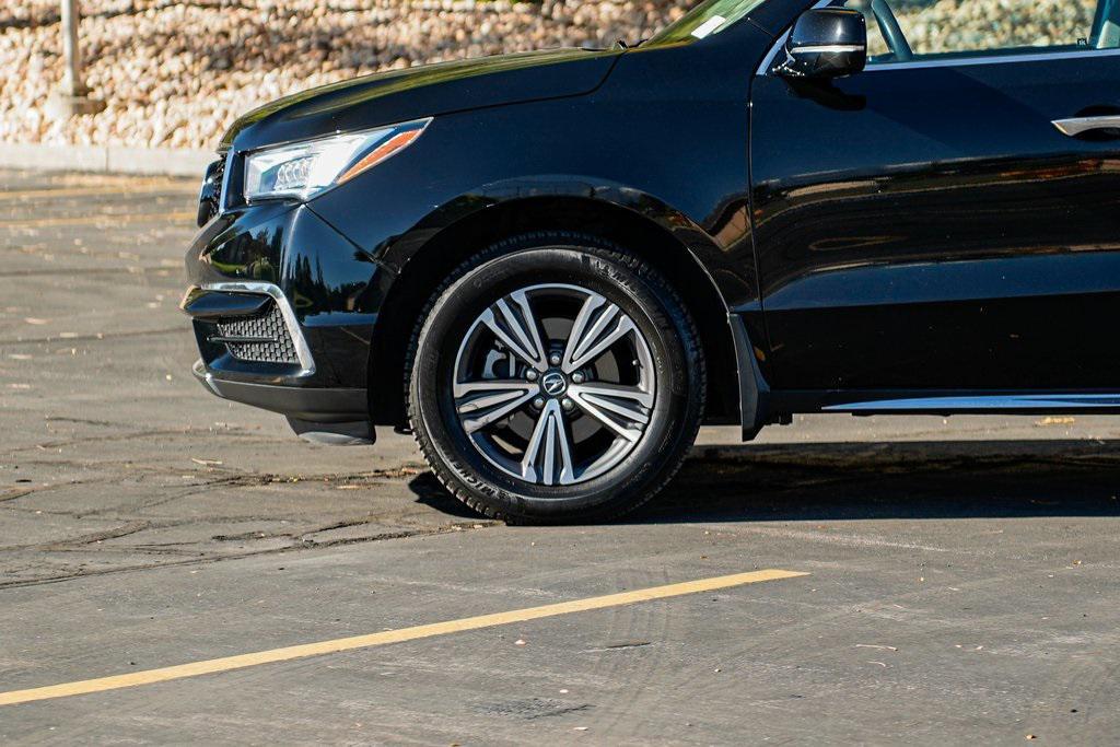 used 2018 Acura MDX car, priced at $21,495