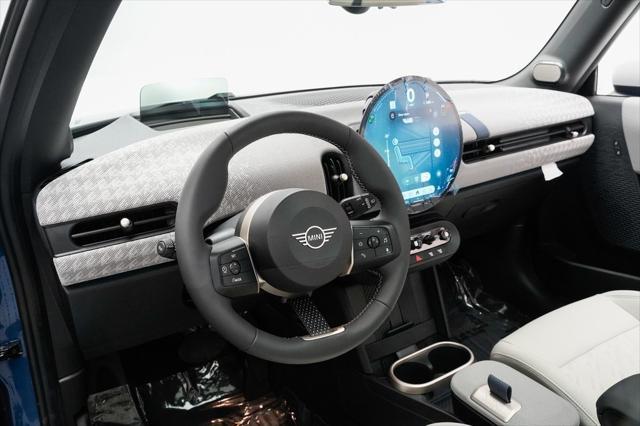 used 2025 MINI Hardtop car, priced at $32,980