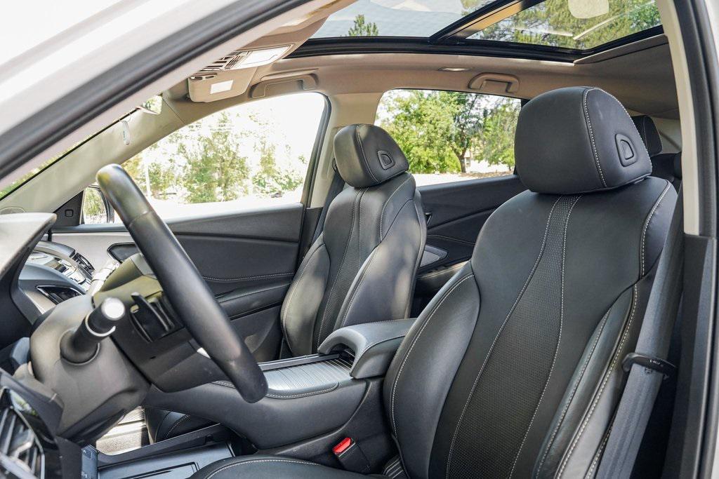 used 2023 Acura RDX car, priced at $33,995