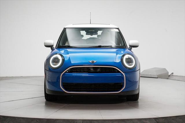 new 2025 MINI Hardtop car, priced at $32,645