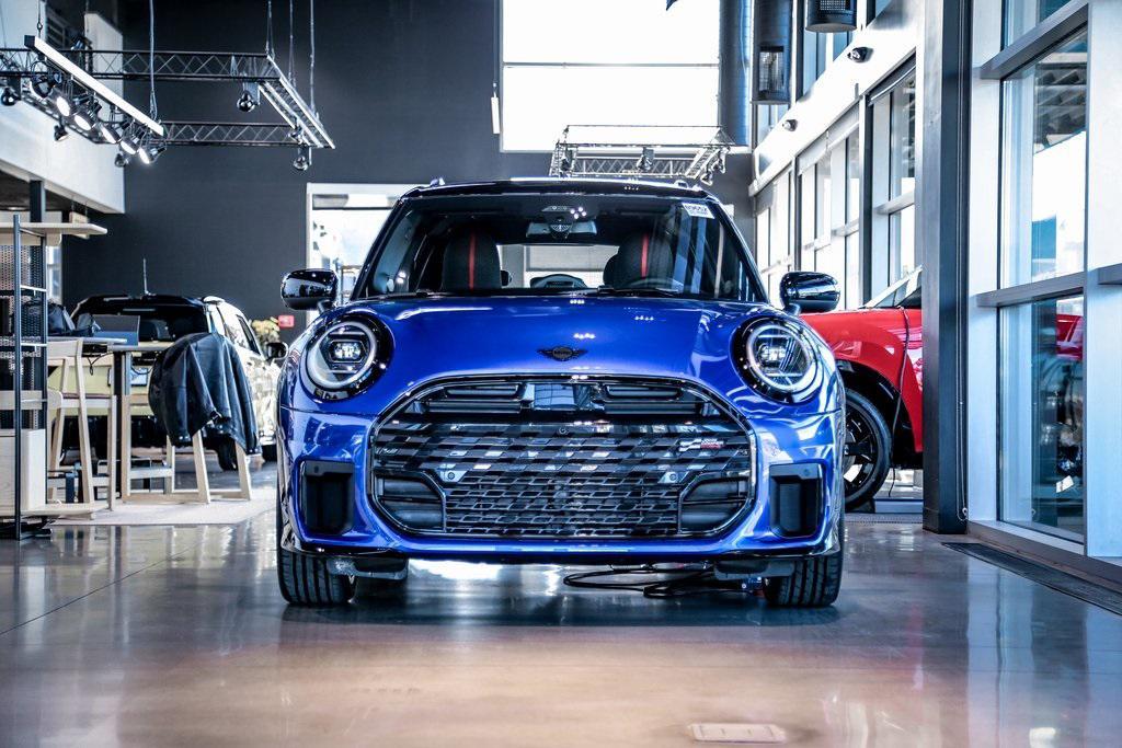 new 2025 MINI Hardtop car, priced at $41,260