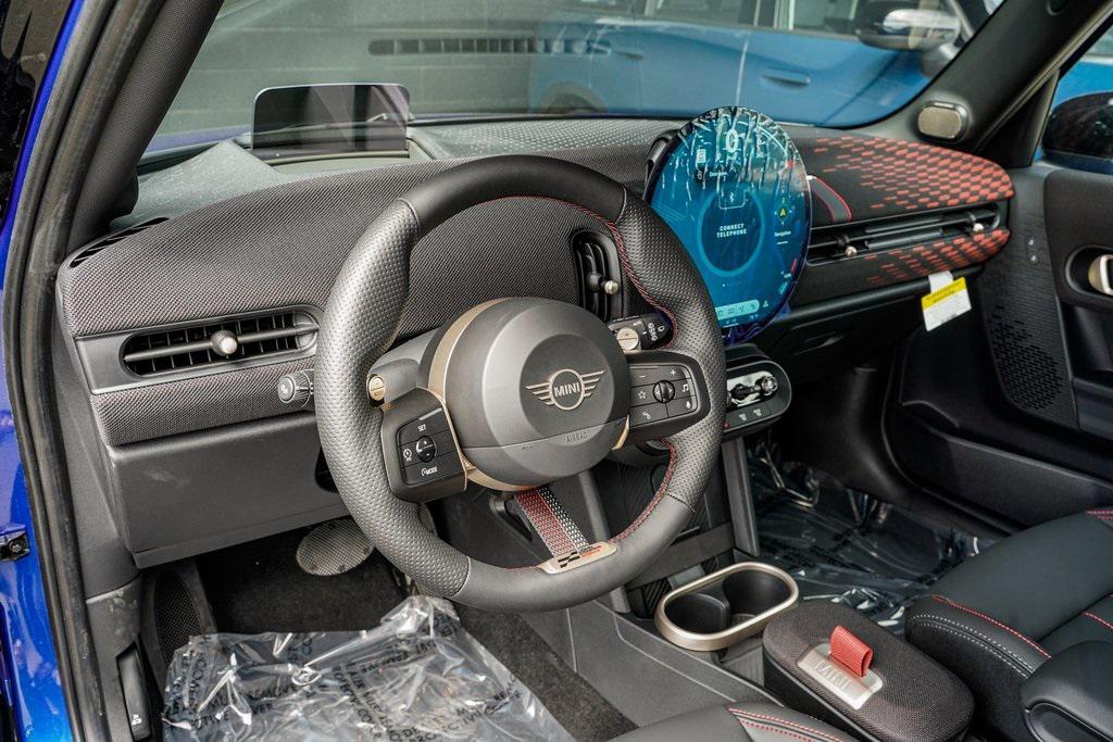 new 2025 MINI Hardtop car, priced at $41,260