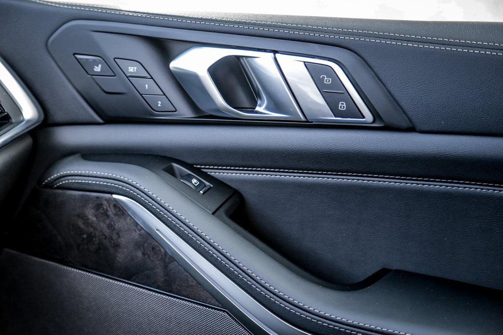 used 2026 BMW X7 car, priced at $104,265