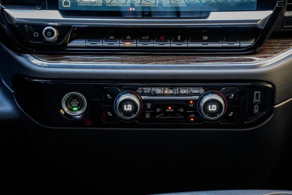 used 2022 GMC Sierra 1500 car, priced at $35,995