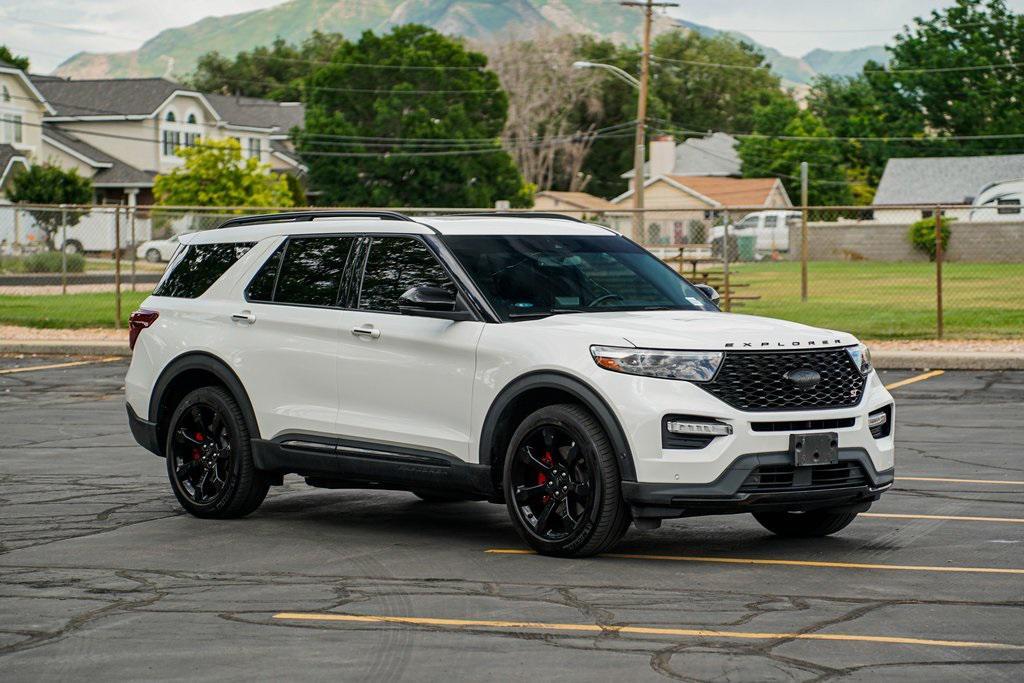used 2021 Ford Explorer car, priced at $32,995