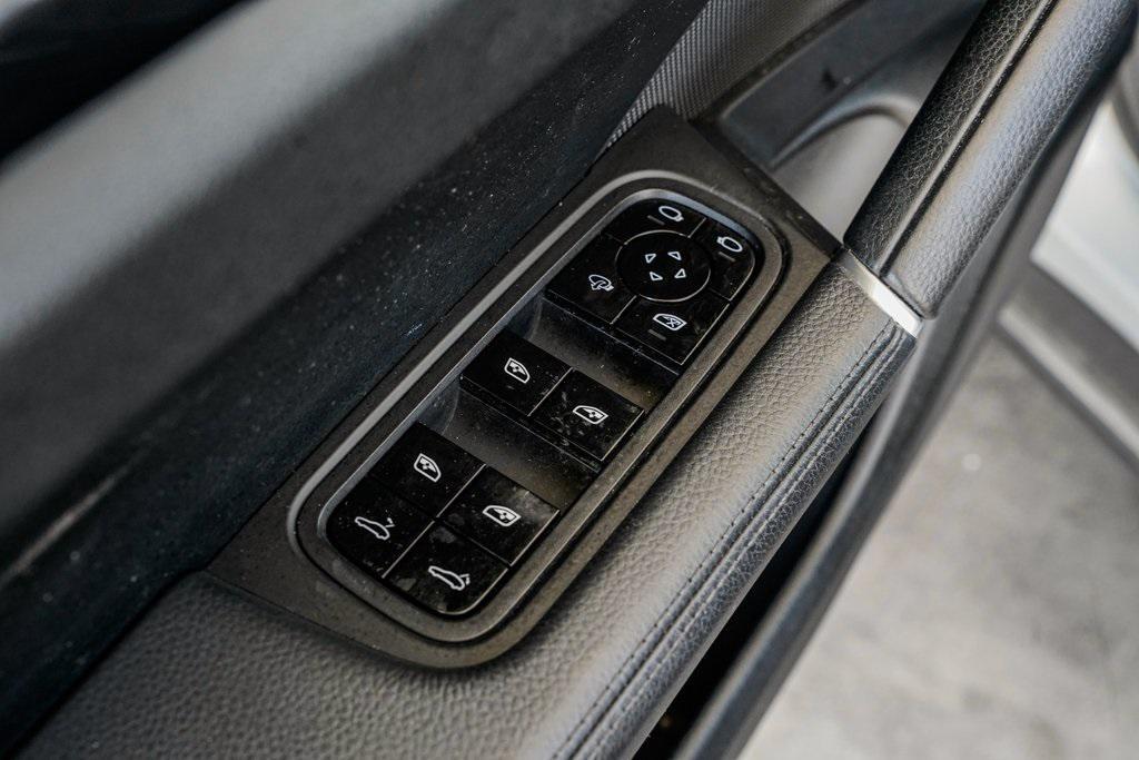 used 2020 Porsche Cayenne car, priced at $35,995