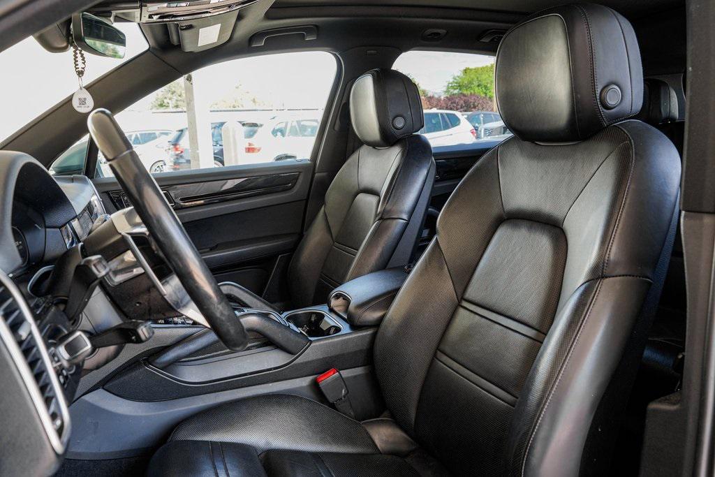 used 2020 Porsche Cayenne car, priced at $35,995