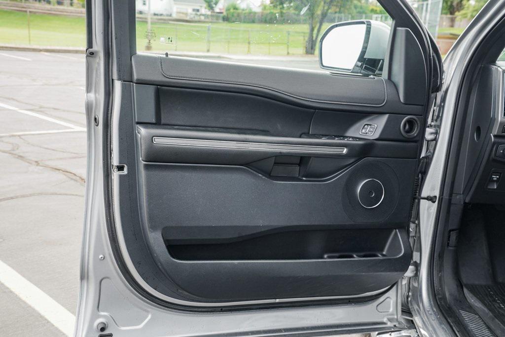 used 2021 Ford Expedition car, priced at $37,995