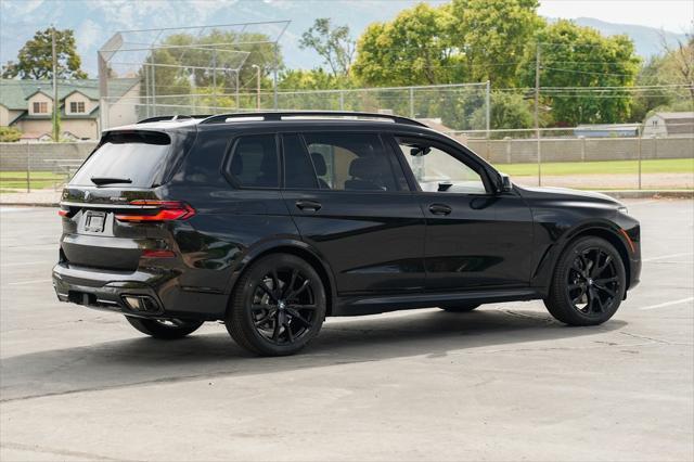 new 2025 BMW X7 car, priced at $107,280