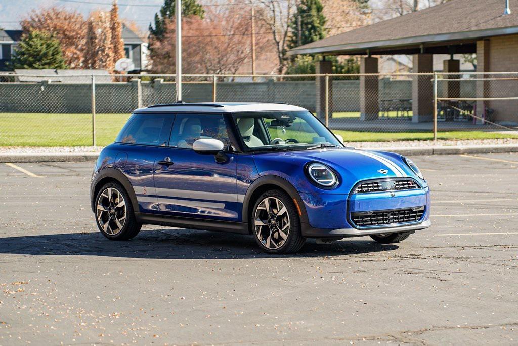 used 2025 MINI Hardtop car, priced at $31,495