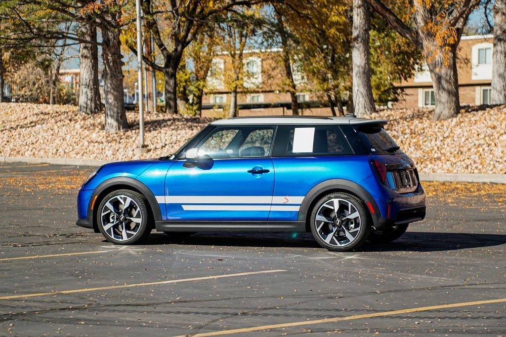 used 2025 MINI Hardtop car, priced at $31,495
