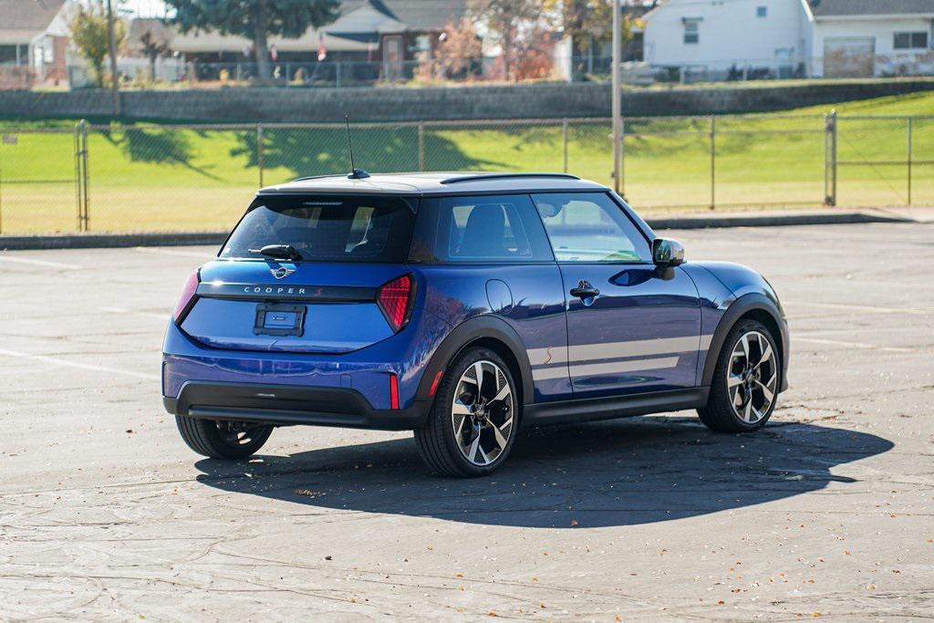 used 2025 MINI Hardtop car, priced at $31,495