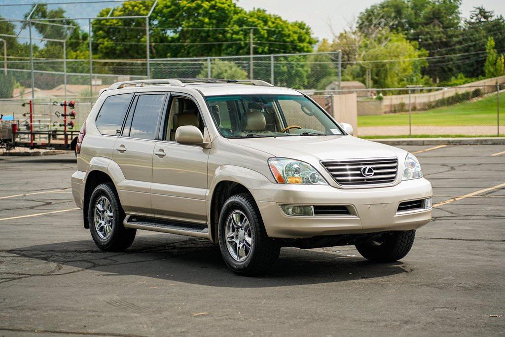 used 2006 Lexus GX 470 car, priced at $14,495