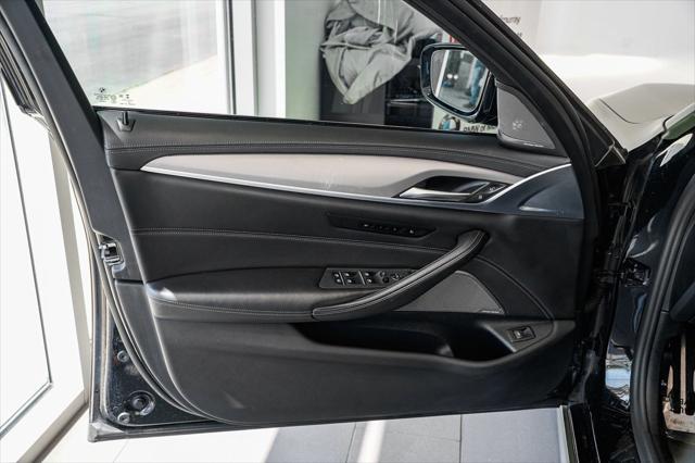 used 2023 BMW M5 car, priced at $90,995