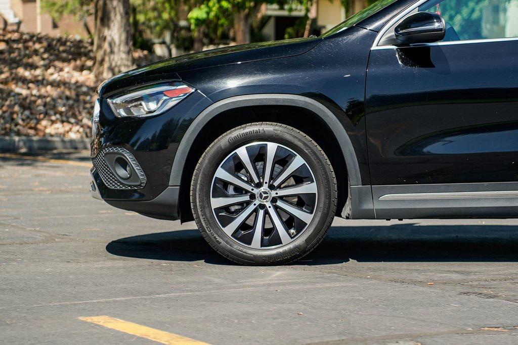 used 2021 Mercedes-Benz GLA 250 car, priced at $25,495