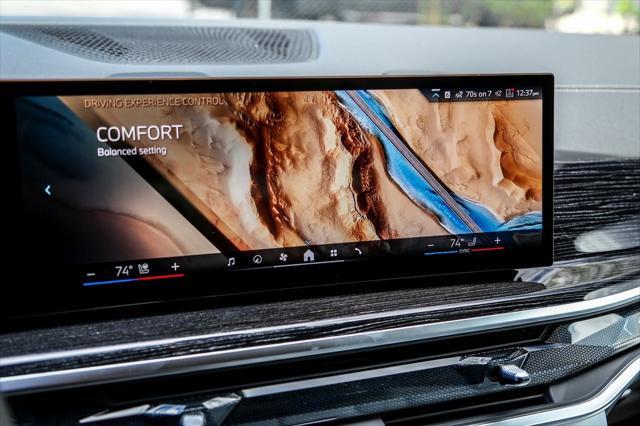 new 2025 BMW X7 car, priced at $98,200