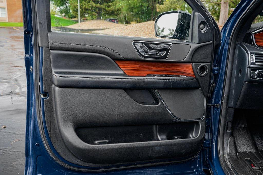 used 2019 Lincoln Navigator L car, priced at $31,695