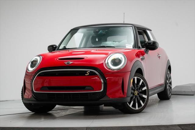 used 2024 MINI Hardtop car, priced at $22,495