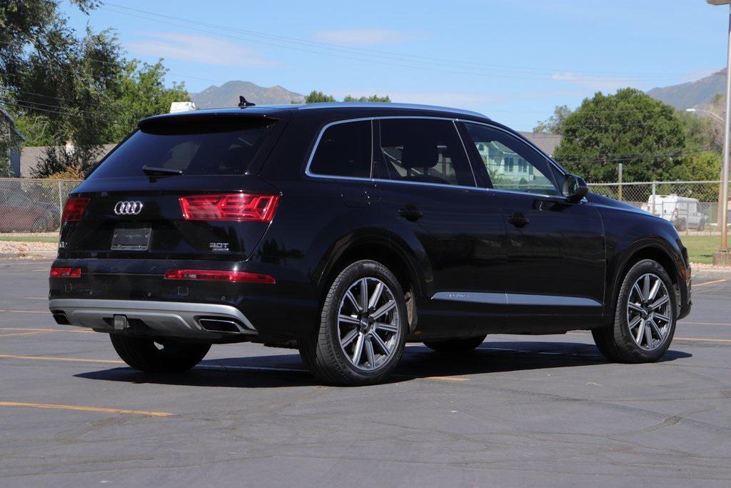 used 2017 Audi Q7 car, priced at $13,495