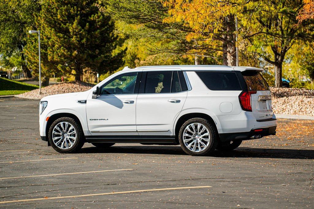 used 2021 GMC Yukon car, priced at $50,995