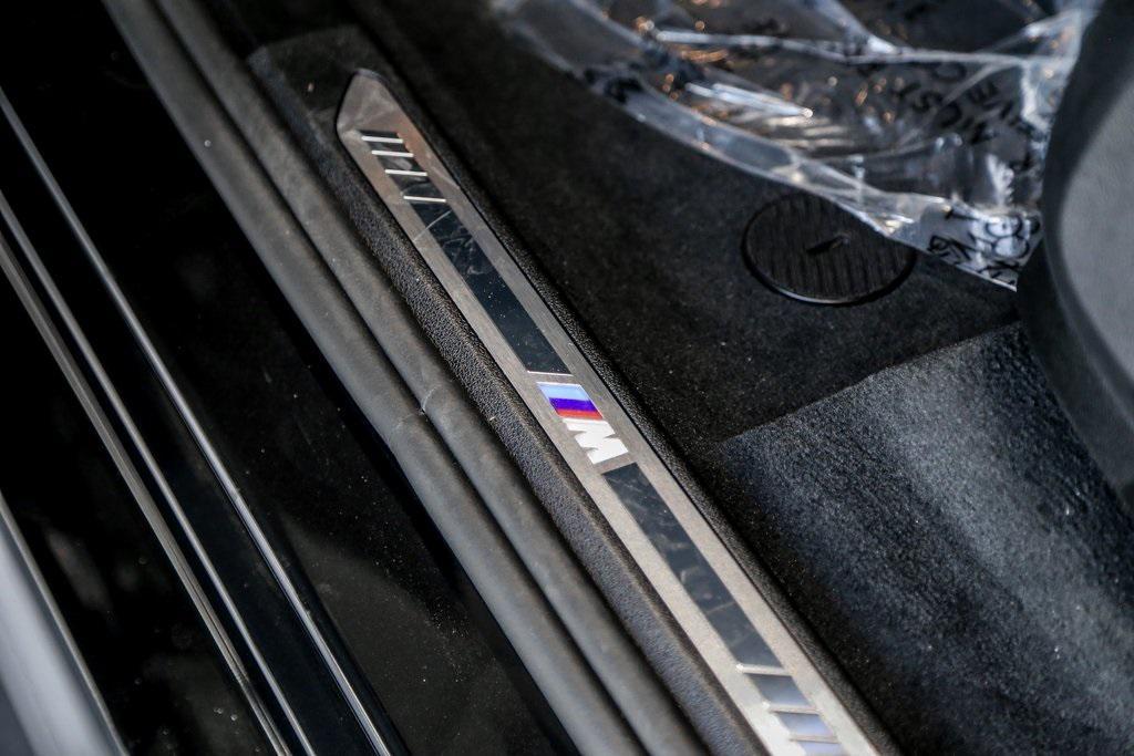 new 2026 BMW X7 car, priced at $98,865